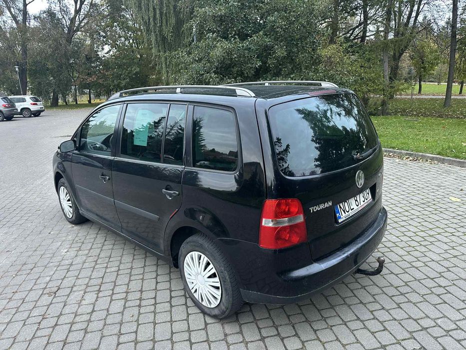 VW Touran TDI Manual 6b Hak isofix Morąg •