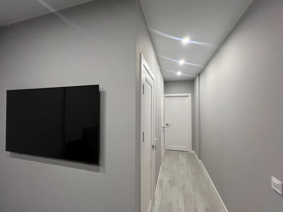 1-кімнатна квартира подобово ЛЮКС | ЖК Комфорт Таун | до 4 осіб