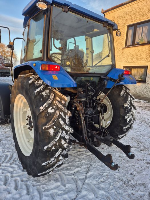 New Holland T5050  100KM