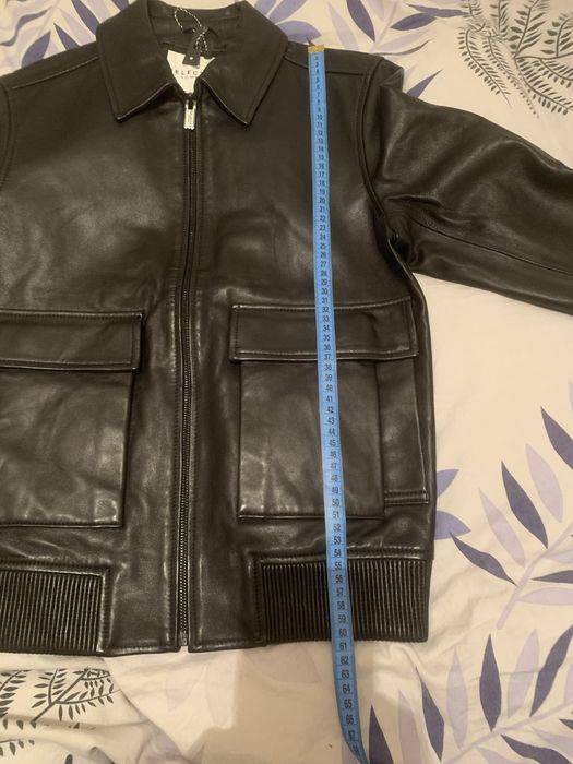 Шкіряна куртка чоловіча