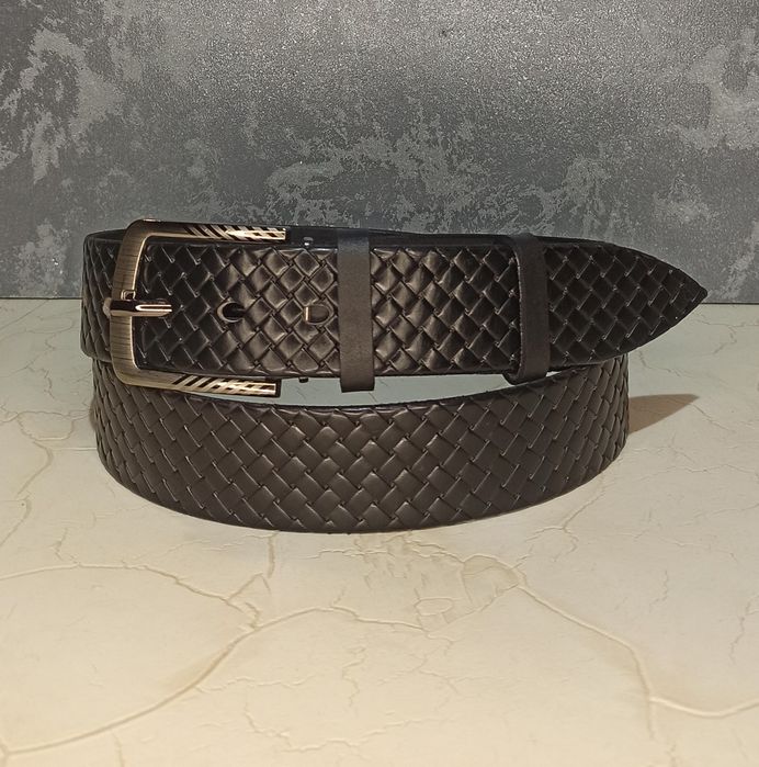 Ремінь чоловічий шкіряний  з тисненням ремень мужской кожаный