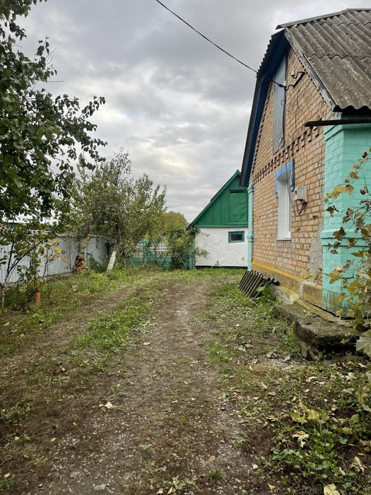 Продам будинок с. Марківці. Терміново