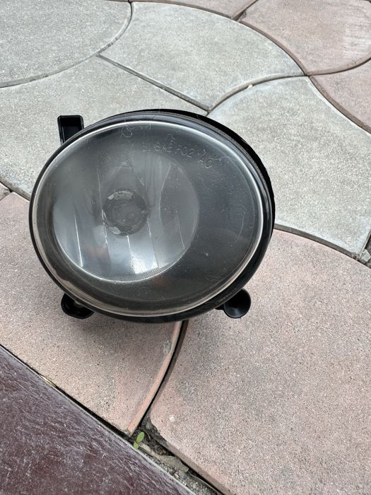 Противотуманка правая Audi Q5