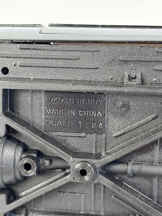 Model Auta mercury 1949 1/24