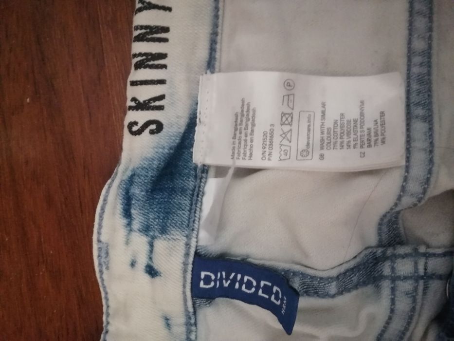 Spodnie jasne jeans