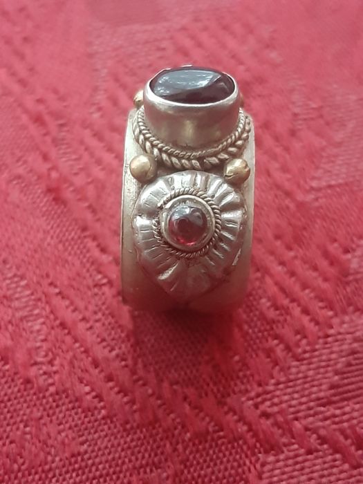 Кольцо Старое Мильхиор Вставки Гранат