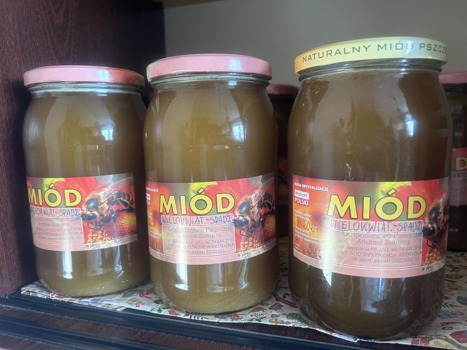 Miód z własnej pasieki