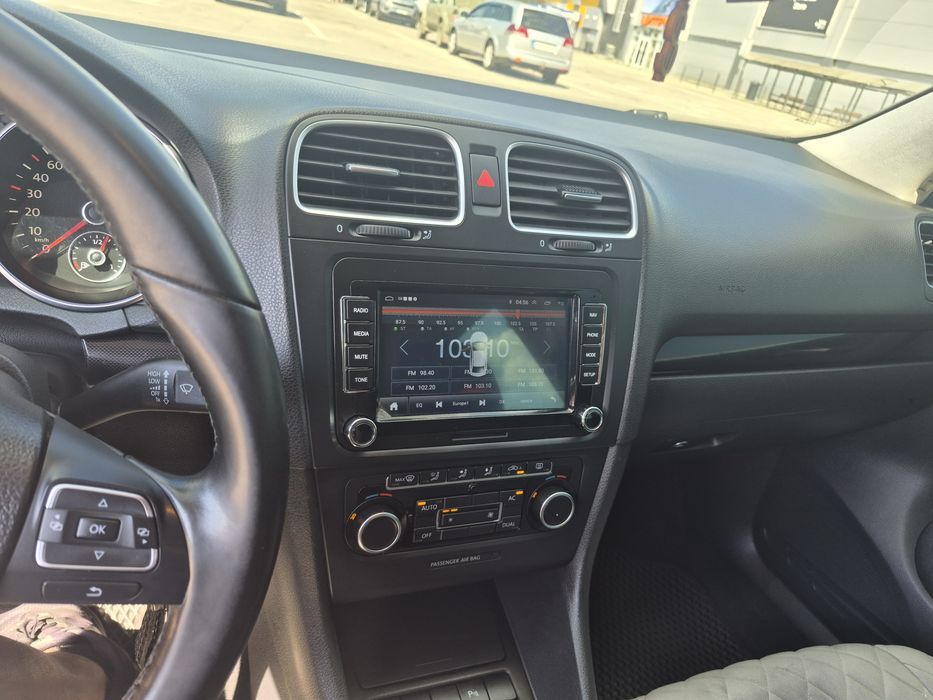 Volkswagen Golf 6  2011 года