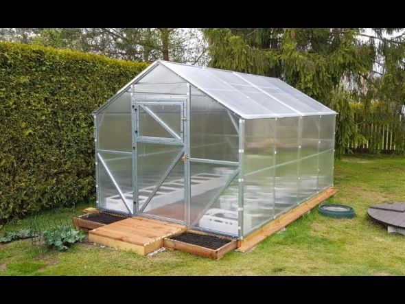 Szklarnie ogrodowe