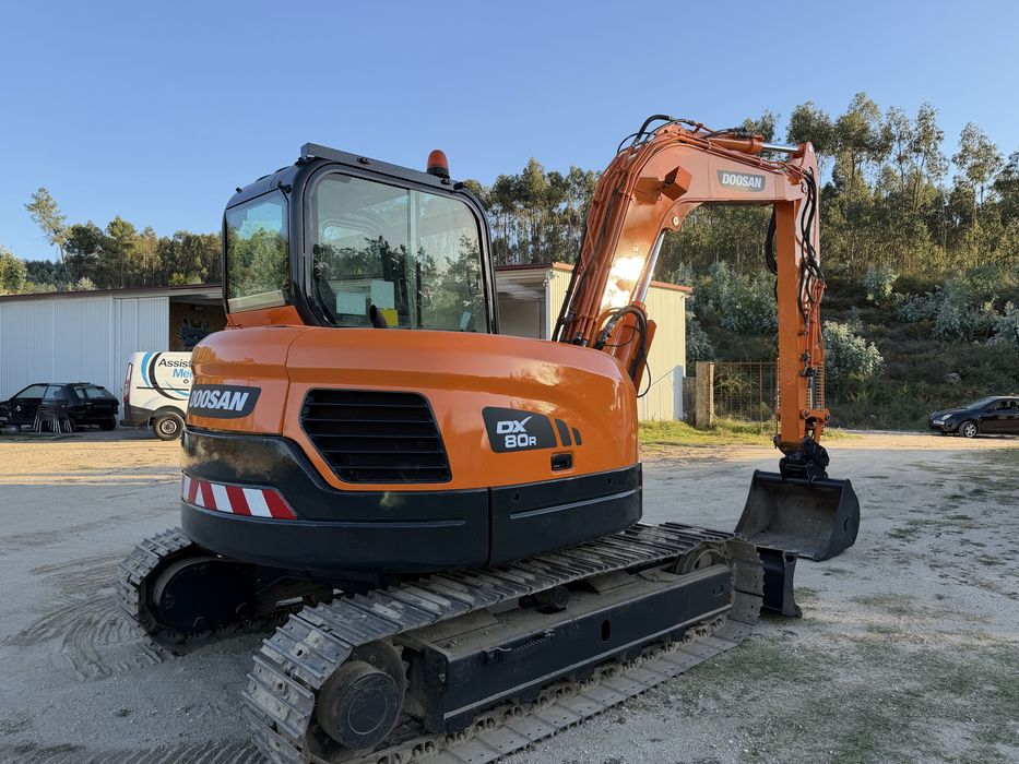 Giratoria Doosan DX80 R