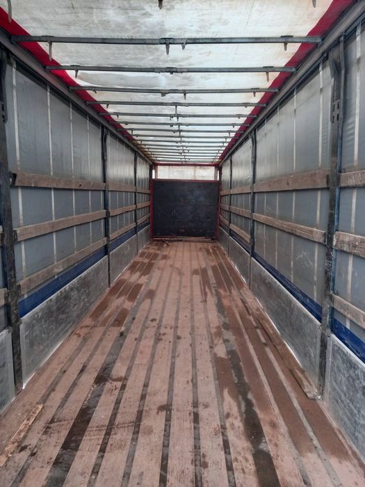 Продам напіввпричіп fruehauf