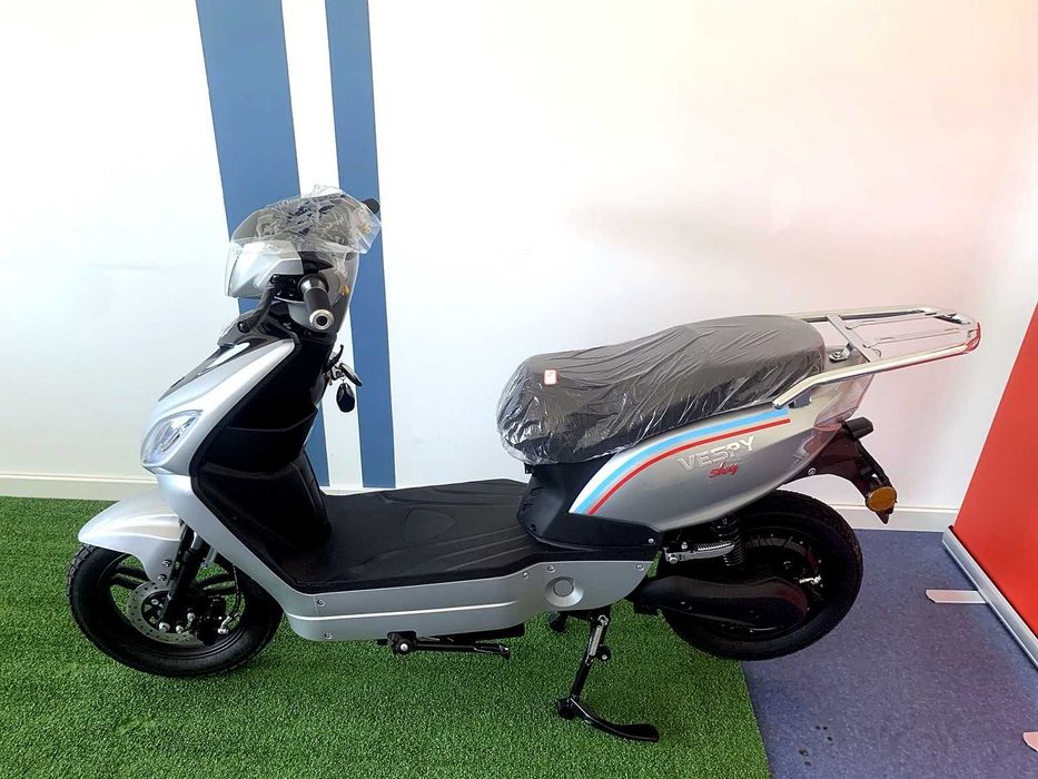 Scooter Elétrica Raider Vespy SKY