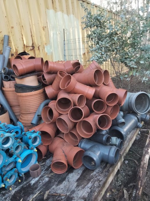 Acessórios para condutas de água