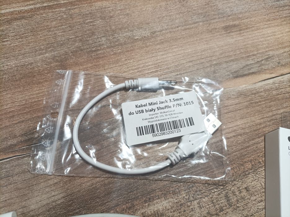 Zestaw ładowarek, kabli Apple. Stan bardzo dobry lub nie używany.