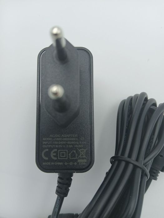 Zasilacz sieciowy AC/DC 9V 2A 18W | Model J180C-0902000EX