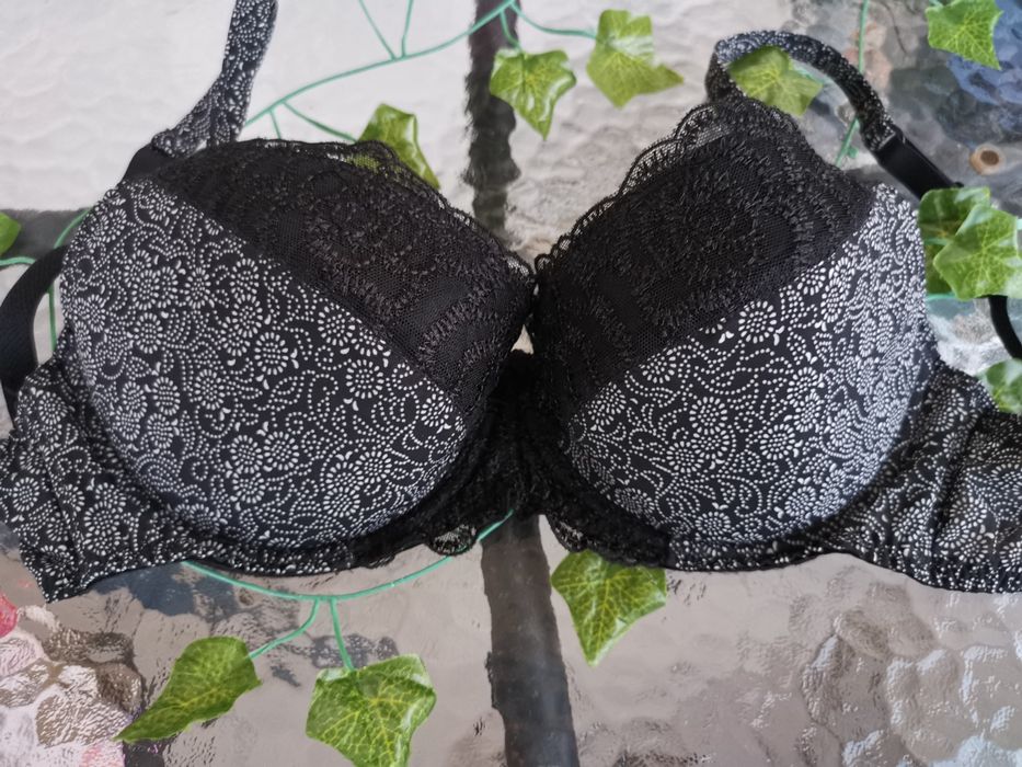 Biustonosz 65 E Corin