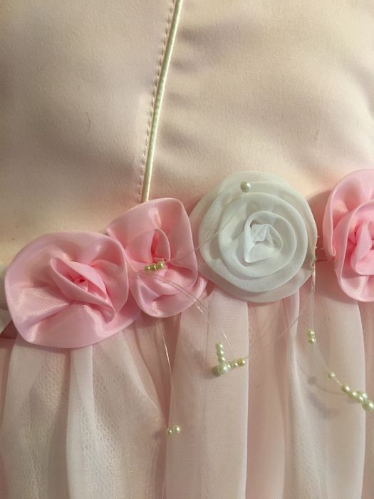 Продам шикарне дитяче плаття; 1800 грн