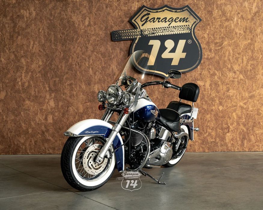 Harley-Davidson FLST Softail Deluxe