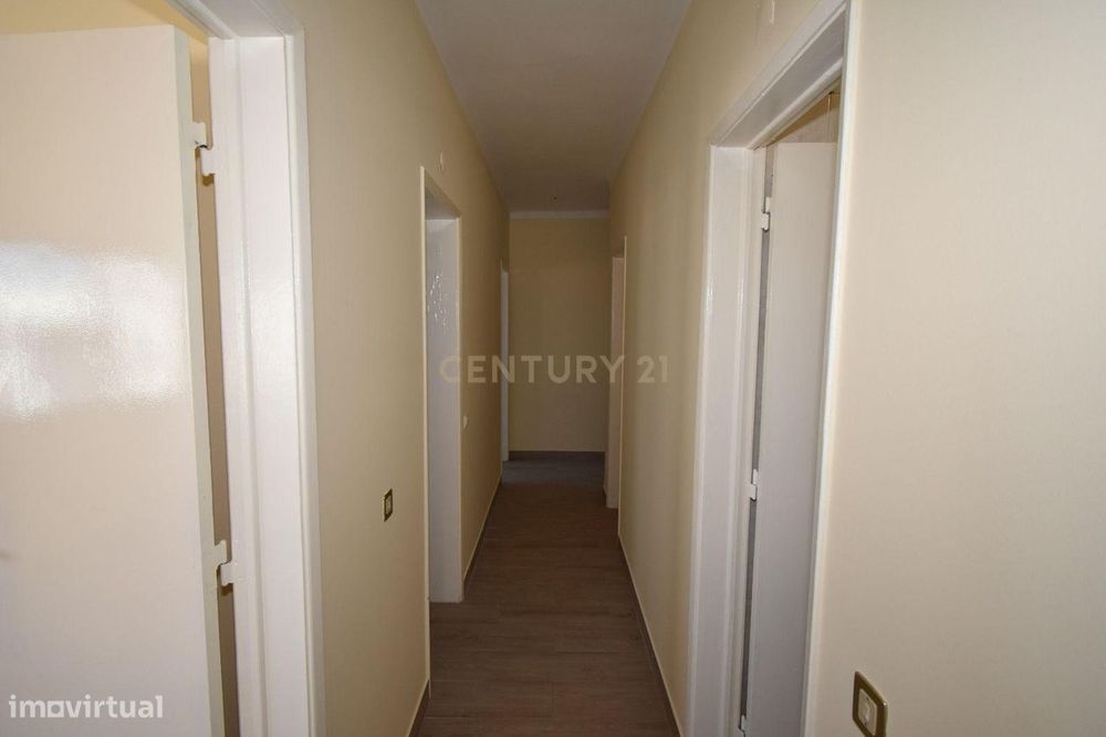 Apartamento T3 arrendado - para Investimento– Localização Central e Ót