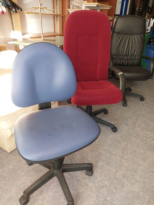 Campanha Stocks Lojas, Escritórios, secretárias, estantes, sofás....