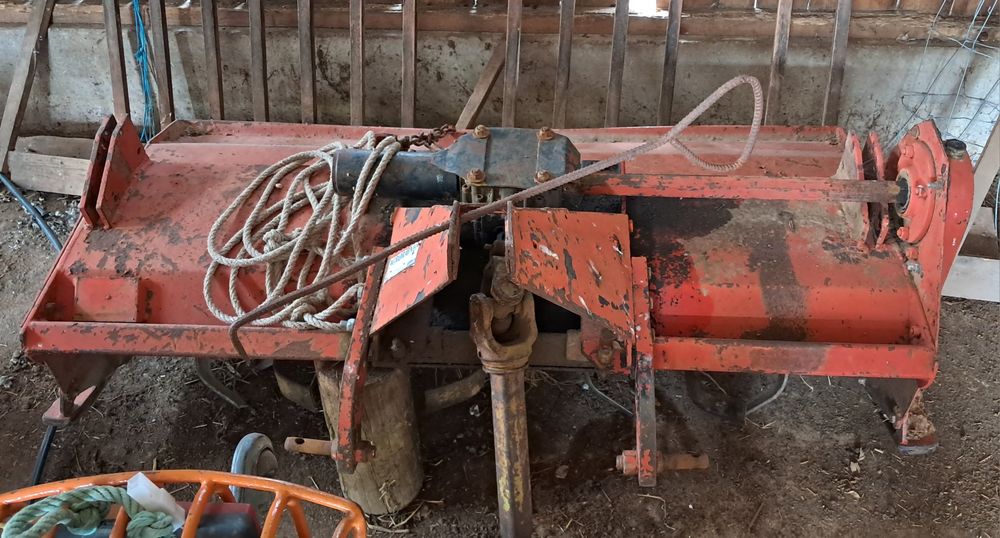 Trator António carraro modelo 40000