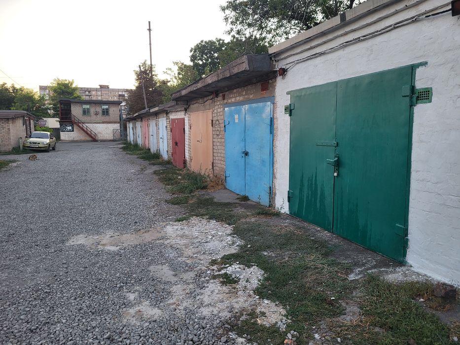 Оренда Серпантин перша лінія  Балхаська пр. Мира гараж сдам аренда Балхашская центрально городской