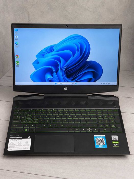 HP 15-dk1056wm   intel i5-10300H  GTX 1650 4gb 16 ram ssd 500 gb  FullHD 15.6