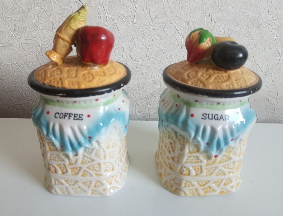 Фарфоровые банки для сыпучки