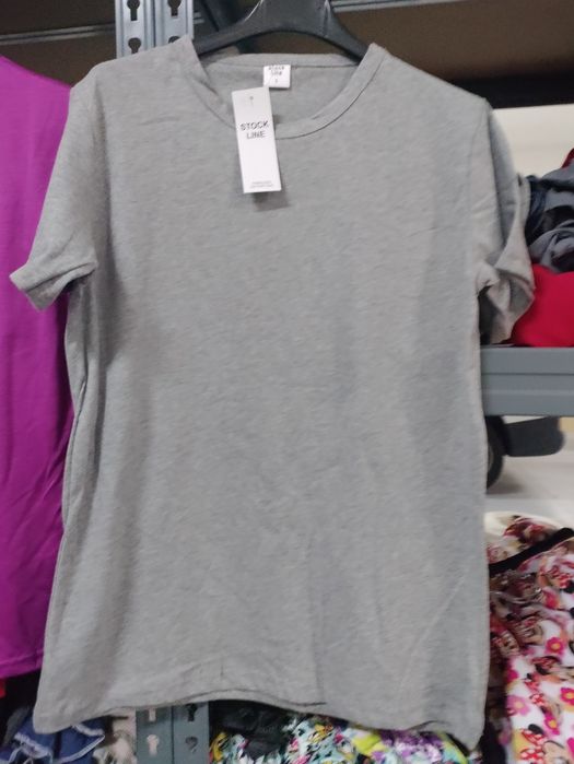 T-shirt 2,20 euros.           Só para REVENDA/por MAYOR