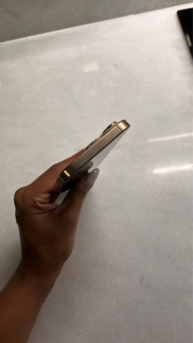 Iphone 16 Pro Max 256Gb c/garantia 18M