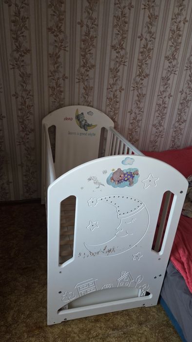 Продам кроватку дешево