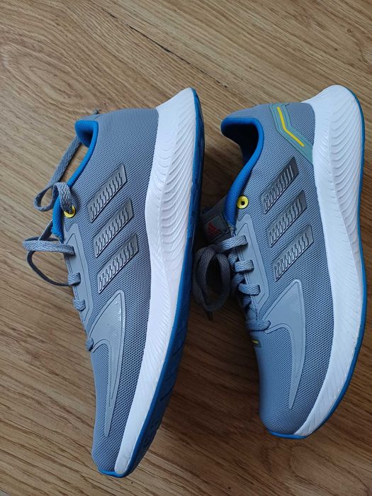 Buty adidas jak nowe bez metki