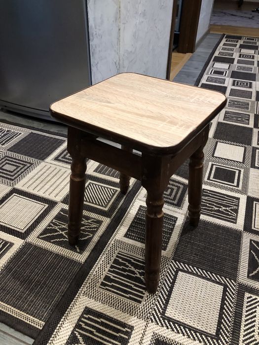 Стильна табуретка/крісло/стілець