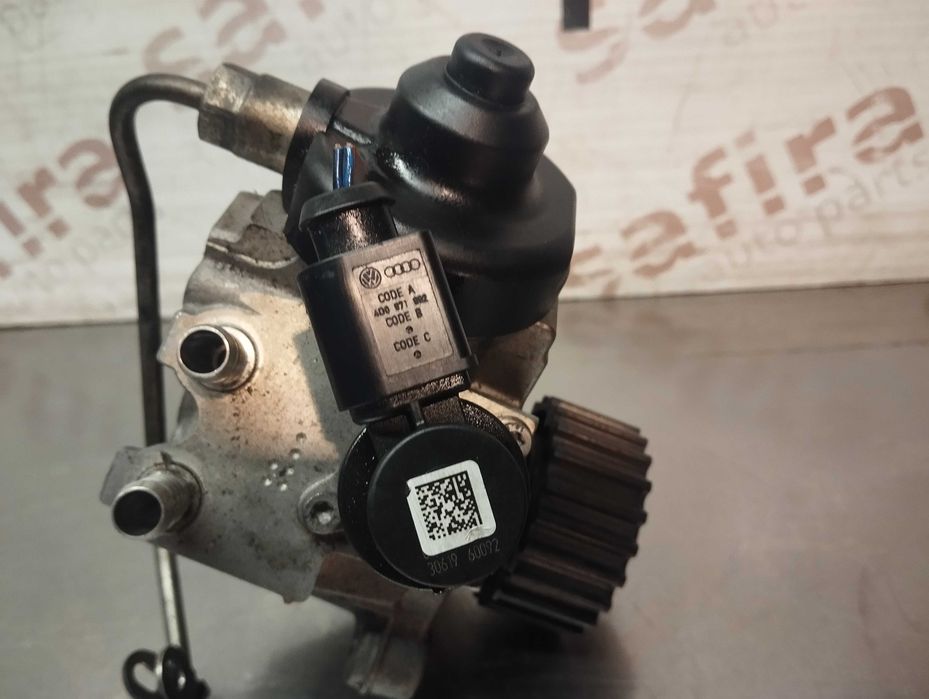 BOMBA INJETORA / ALTA PRESSÃO VOLKSWAGEN GOLF VII / AUDI A3 / SEAT LEON 1.6TDI 0445010537 04L130755D