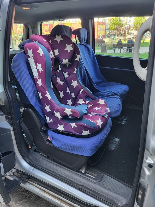 мінівен Fiat Ulysse