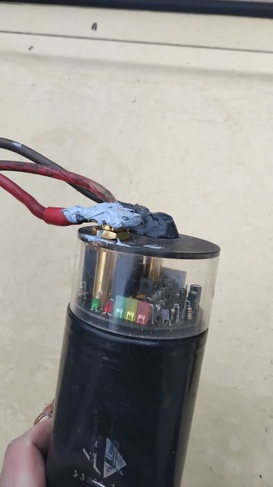 Продам конденсатор Helix