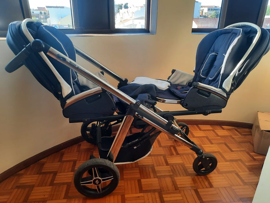 Carrinho de Bebé Gêmeos