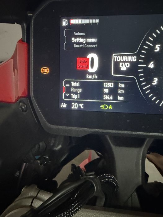Ducati Multistrada V4 Pikes Peak full  linha completa Akrapovic