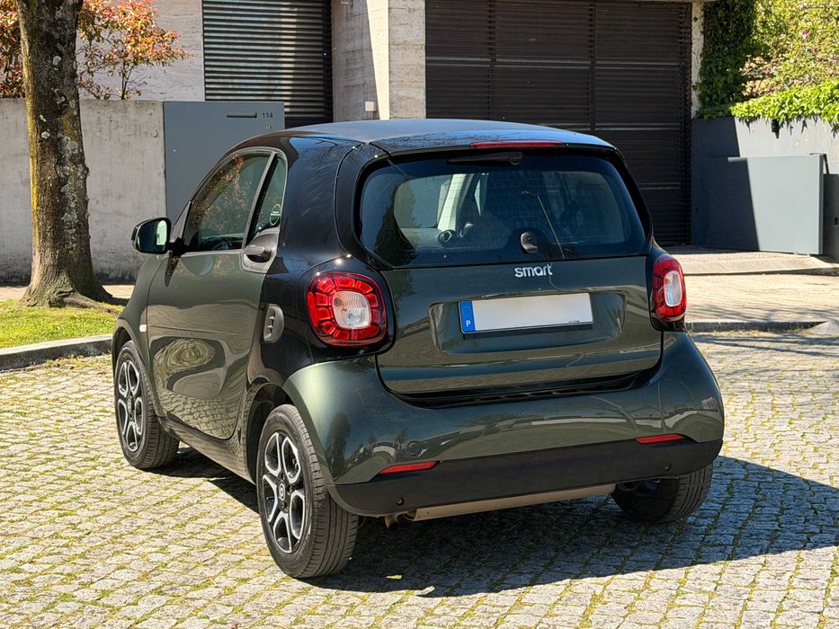 Smart Fortwo 0.9 Prime 90cv Automático - Nacional, como novo!