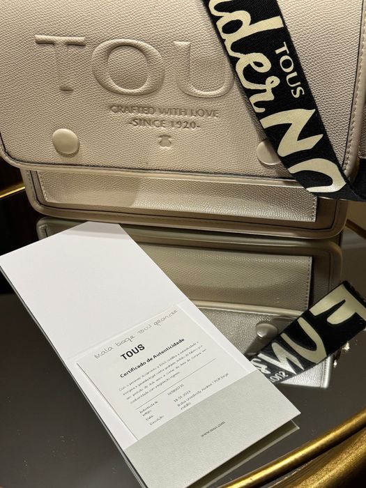 Mala bege grande tous