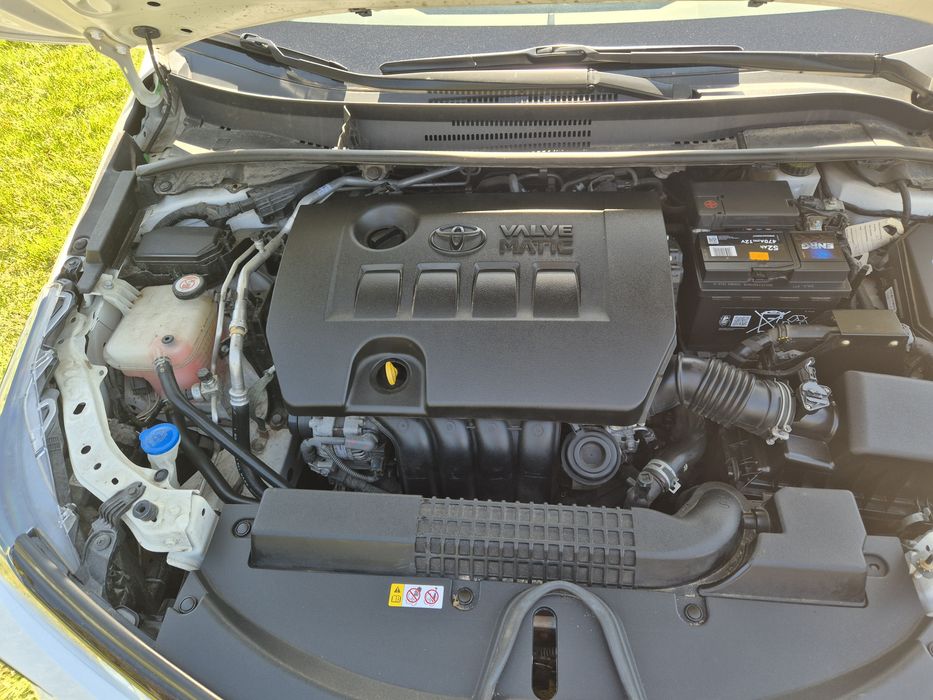 Corolla e21 android kamera alu 18 gr sport