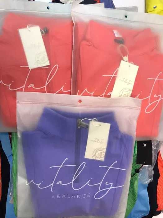 Спротивний одяг оптом з США Balance сток оптом