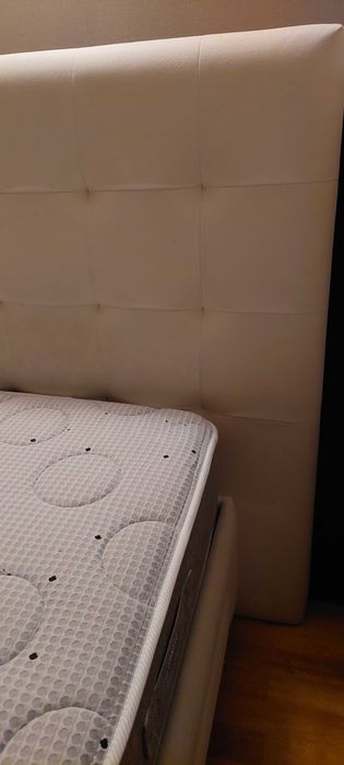 Cama de solteiro completa