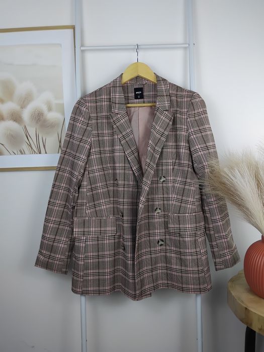 Wiskozowy garnitur w kratę marynarka dwurzędowa spodnie cygaretki kpl