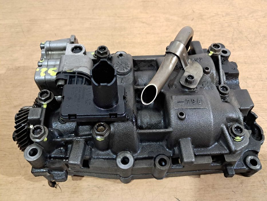 Pompa oleju olejowa 2.0 TDI AUDI VW Seat Skoda