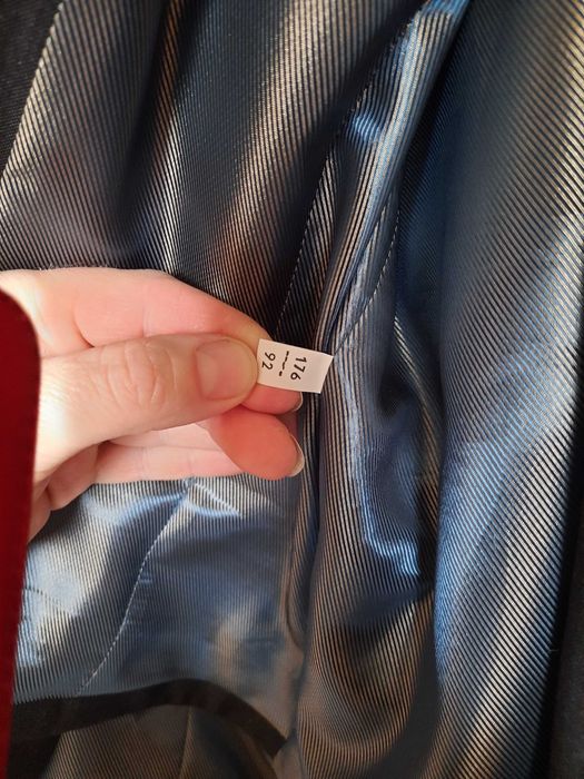 Garnitur męski z kamizelką
