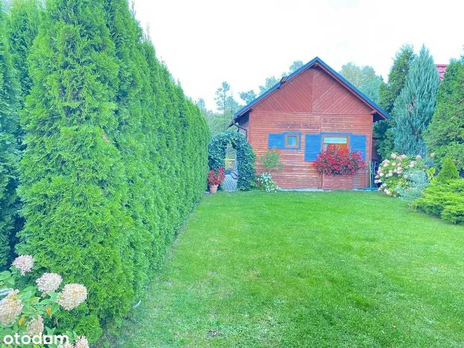 Domek letniskowy z prywatnym zejściem do jeziora