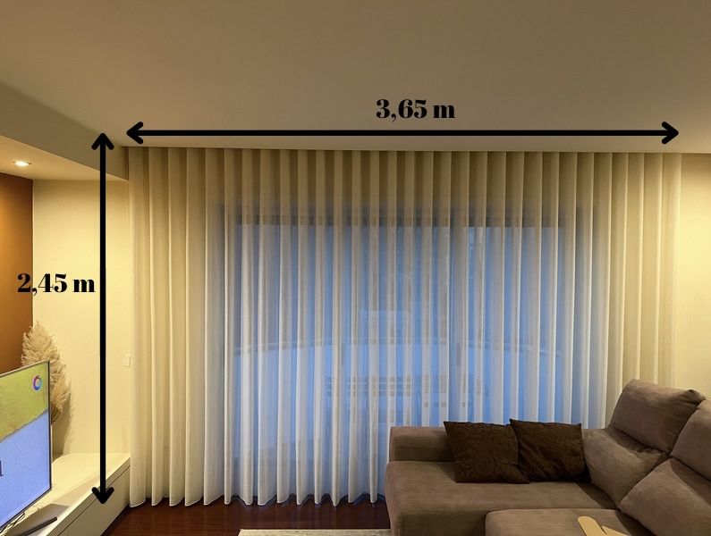 Cortinados / Cortinas com sistema de ondas 3,65 m