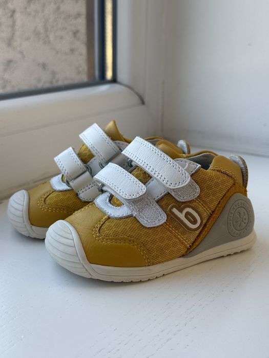 Кросівки biomechanical 18