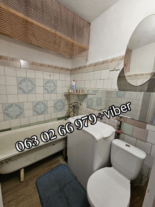 Продам 1-кім квартиру на третьому поверсі